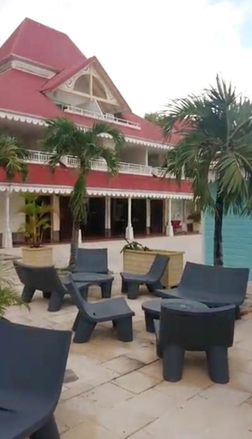 La Perle Des Caraibes Apartamento Sainte-Anne  Exterior foto